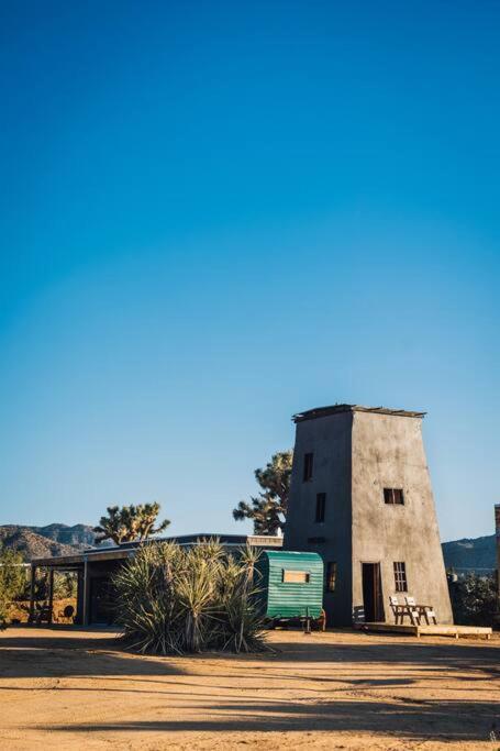 Joshua Tree Hidden Tower * Views - Landmark Yucca Valley Esterno foto