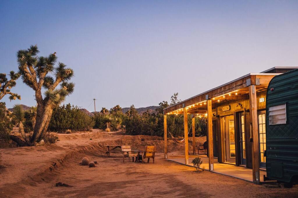 Joshua Tree Hidden Tower * Views - Landmark Yucca Valley Esterno foto